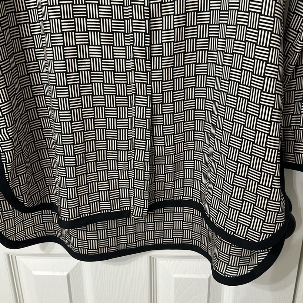 NWT Ann Taylor Button Down Blouse - Picture 3 of 6